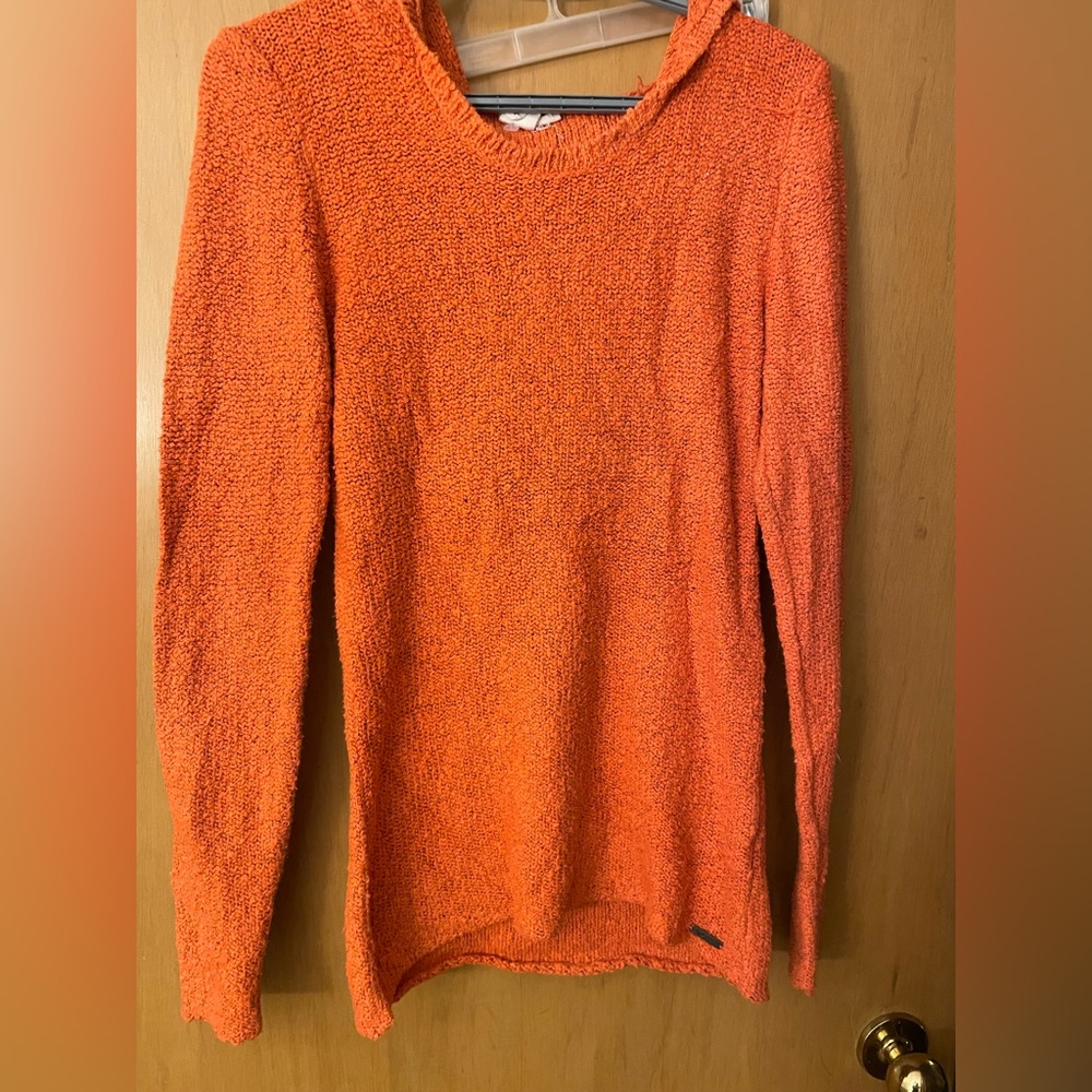Ladies Roxy sweater/long sleeve top